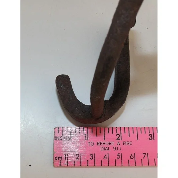 Retired Authentic Western Montana Cattle Branding Iron J - 3' letter/41 iron
